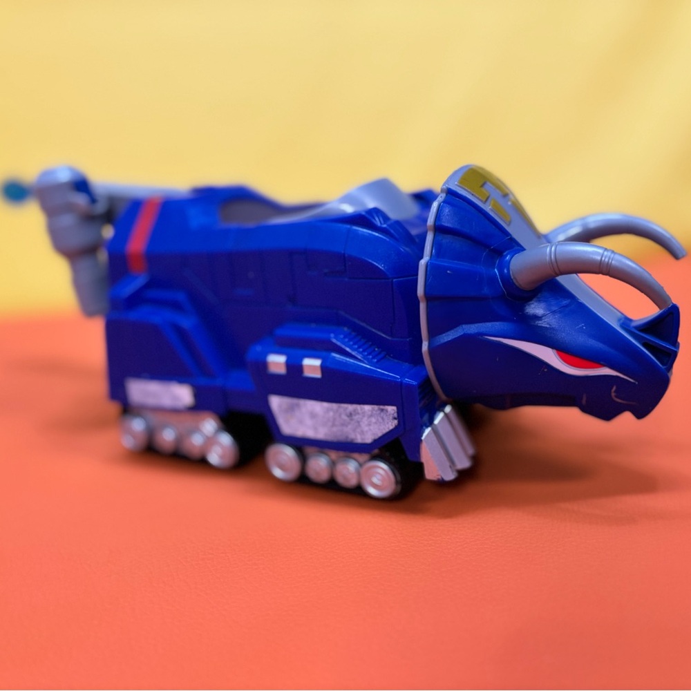 Power Rangers™ Blue Triceratops‎ Imaginext®